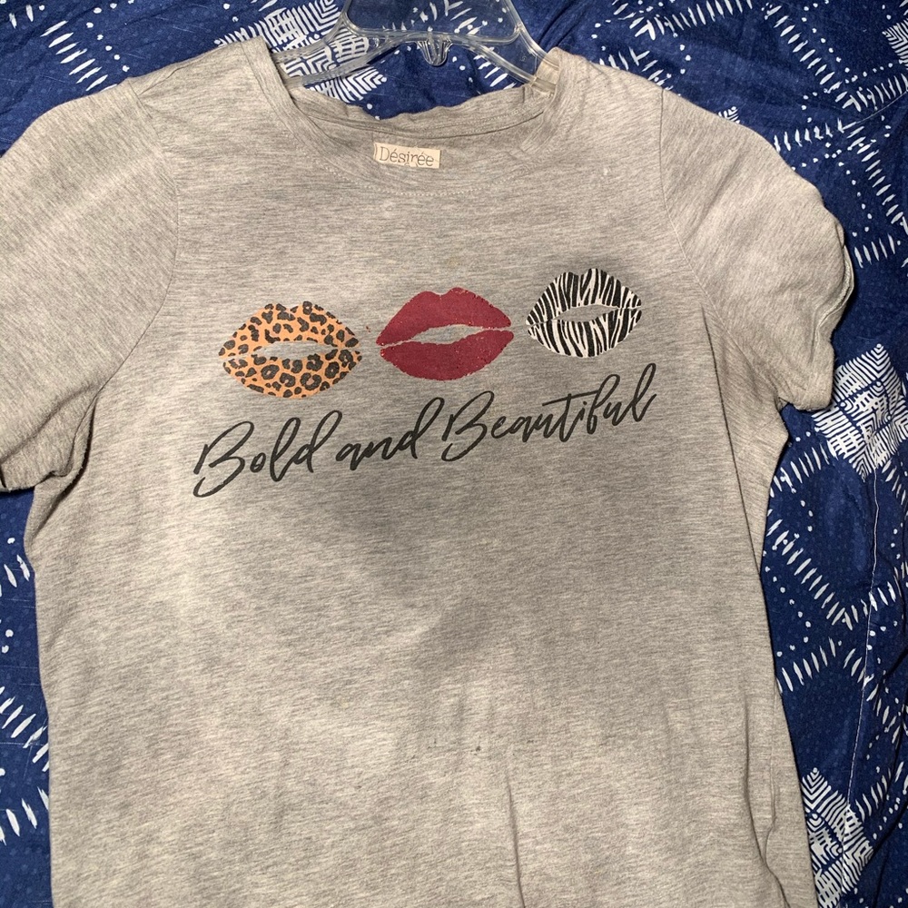 T- Shirt